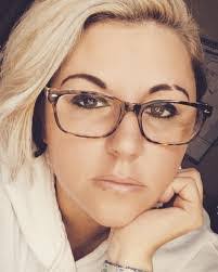 Crystal Strouse's Instagram, Twitter & Facebook