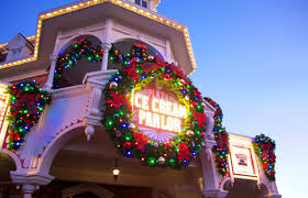 25 Best Family Christmas Vacations for a Fun Getaway - Parade