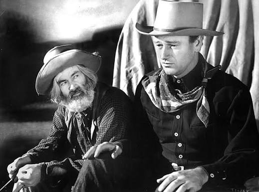 🎬 Gabby Hayes Finally Reveals Shocking Truth About Roy Rogers — The Man Behind the Cowboy Legend