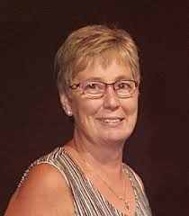 Wanda Small View Candles