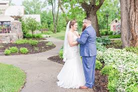 View best wedding photographers in chicago by price, recommendations, awards. Detroit Chicago Wedding Photographer Courtney Carolyn Photography