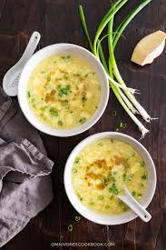 Make The Restaurant Style Chinese Egg Drop Soup With The Minimum Ingredients Within 15 Minutes And Without Any Fuss Egg Drop Soup Recipes Food