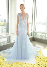 We've rounded up 15 of our favourite designs for brides who dare to be different. 10 Alternative Wedding Dresses Thefashionspot