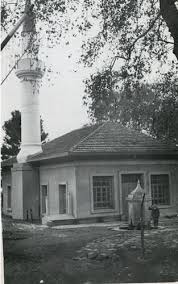 Arlet Natali Avazyan On Camii Istanbul Camiler