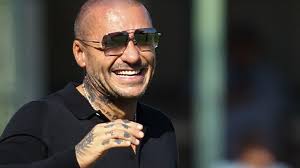 Glenn Tamplin: Billericay Town owner to step down after almost three years  in charge