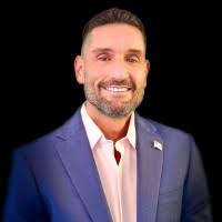 400+ "Christopher's" profiles