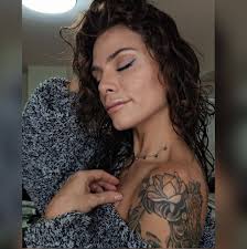 Hi! Are there any cleaning companies in here that could come do a same day  clean of an empty 2000sqft house?