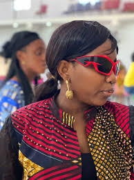 Abeg if you don't know the song just sharp😡😡😡 Which one is Rock of ages  swear for me again