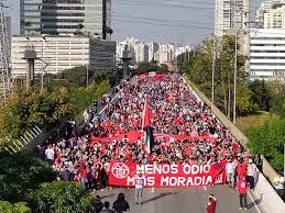 Oferta em são paulo, são paulo e região. Mtst Faz Manifestacao Por Moradia Popular Em Sao Paulo Sao Paulo G1