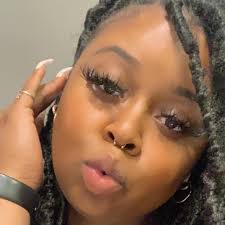 Lukiesha Thomas and Deltrice Fields' Wedding Website