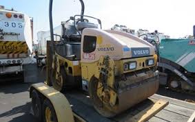 Volvo DD24 Smooth Drum Roller