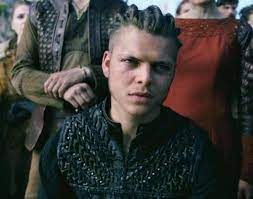 ivar the boneless is my spirit animal ivar the boneless vikings ragnar alex hogh andersen