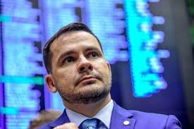 Alberto Neto alerta que coronavírus pode comprometer importações da China