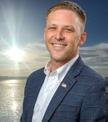 Drew Vann's Instagram, Twitter & Facebook