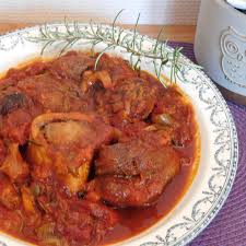 Comme Je Deteste Faire Le Pot Au Feu Il A Fallu Trouver Une Idee Pour Cuisiner Les 2 Morceaux De Jarr Recette A Base De Viande Recette Viande Recettes Cocotte