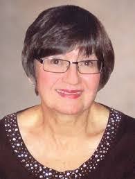 Sandra Sperry's Instagram, Twitter & Facebook