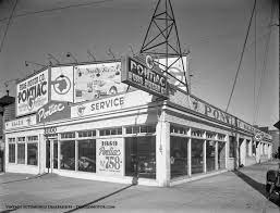 Pontiac Dealership Dealership Car Memorabilia Dealership Showroom