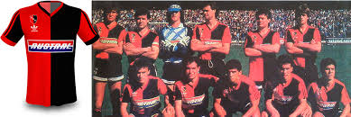 Todo sobre camisetas es un blog donde encontrarás las novedades sobre las camisetas de fútbol de clubes y selecciónes internacionales, además de una comunidad de fanáticos para. La Camiseta De Newell S A Traves De La Historia Planeta Newells