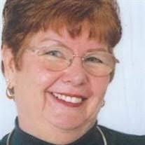 Esther Warner's Instagram, Twitter & Facebook