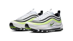 Compra tus zapatillas nike en interposrt. Estas Son Las Zapatillas Nike Que Todo El Mundo Va A Buscar En El Black Friday 2019 Ideal