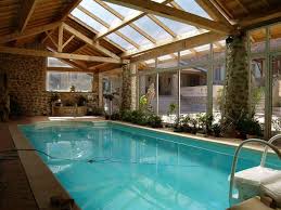 Drome Nord Propriete Du 18eme Siecle Sur 6 5 Ha Piscine Interieure Grange Piscine Interieure Veranda Piscine