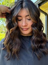 How are braiders getting clients in Texas?