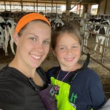 Did you know the word #Selfie was first used back in 2002? Some of our  followers weren't even born yet! . . Fast forward to today, and we're  celebrating #NationalSelfieDay with some