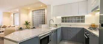 Discover caesarstone's countertop color 6270 atlantic salt, and get to know this unique surface in pictures and detailed specifics. Kvarcevyj Kamen Caesarstone 6270 Atlantic Salt