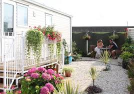 Caravan Gardens Google Search Caravan Fancy Houses Trailer Home