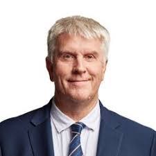 Dean Pugh's Instagram, Twitter & Facebook