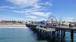 The pier is home to restaurants and. Santa Monica Pier Los Angeles Tickets Eintrittskarten