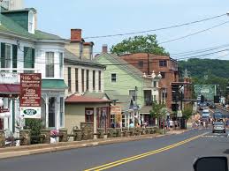 The lambertville house has all of these things and is quaintly nestled on an adorable little street in lambertville, nj, which is only a hop, skip and a jump from new hope, pa. D L Days And Trail Town Stays New Hope Pa D L Delaware Lehigh