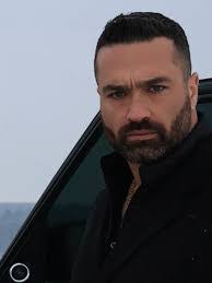 Christopher Sheahan's Instagram, Twitter & Facebook