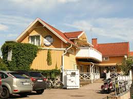 Lämna gärna ert betyg på strandhotellet eller andra av de hotellen. Pittoreska Oregrund Med Overnattning Och Bilfarja Till Graso Trippa