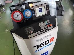 エアコンシーズン到来 カーエアコン修理 整備 坂戸の自動車修理 Wellpine Auto Garage 日本車 アメ車の各種修理 車検 板金 コーティングなど
