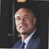 Kimberly Gulledge's Instagram, Twitter & Facebook