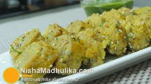Chicken muthia kabab and paneer methi paratha by sara riaz recipe of chicken muthia(muthiya) kabab(kebab) and paneer methi paratha. Doodhi Muthia Lauki Muthia Recipe Steamed Bottle Gourd Muthiya Nishamadhulika Com