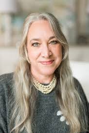 Paula Manthey's Instagram, Twitter & Facebook