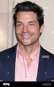 Beverly elliott hi-res stock photography and images