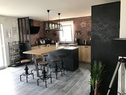 Vous voulez métamorphoser votre cuisine selon les tendances actuelles ? Cuisine Noire Bois Les Plus Belles Cuisines Sur Pinterest Hola Deco