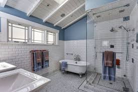 You may come across different variations of bathtub designs, and. 27 Beautiful Bathrooms With Clawfoot Tubs Pictures Designing Idea