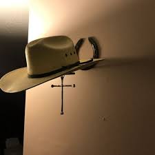Horseshoe Cowboy Hat Rack Etsy Cowboy Hat Rack Cowboy Hats Hat Rack