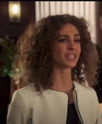 How to respond to an ex in a love story?