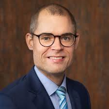 Alexander H.J. Neumann, MBA