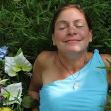 Fundraiser by Aryana Paley : Burial of Gina Volpone