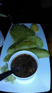 Heat your tortillas, then add in a scoop of chicken, topped with the stir fried vegetables, hoisin and peanuts. Fish Tacos Picture Of Sinigual New York City Tripadvisor