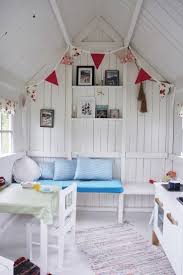 17 Cool Playhouses And Tree House Ideas And How To Make It Like A Pro Outdoorplayhouseideas Baumhaus Innen Baumhaus Selber Machen Baumhaus Designs