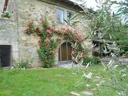 3 immobili € 315.000 quadrilocale in vendita greve in chianti, via santa cristina 4 locali 124 mq 2 bagni € 385.000 6 locali in vendita greve in chianti, via della chiesa 6 locali 180 mq 2 bagni € 325.000 casa indipendente in vendita greve in chianti, via rubbiana 5 locali 370 mq 2 bagni Case A Greve In Chianti In Vendita E Affitto Risorseimmobiliari It