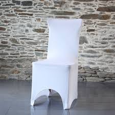 Vous pouvez embellir vos housses de chaise par un bandeau noué en organza ! Housse De Chaise Banquet En Lycra