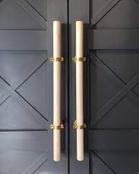 50 Awesome Kitchen Pantry Design Ideas Double Diy Small Kitchen Vintage From Rustic Salvaged Barn Wo Door Handle Diy Barn Door Handles Closet Door Handles
